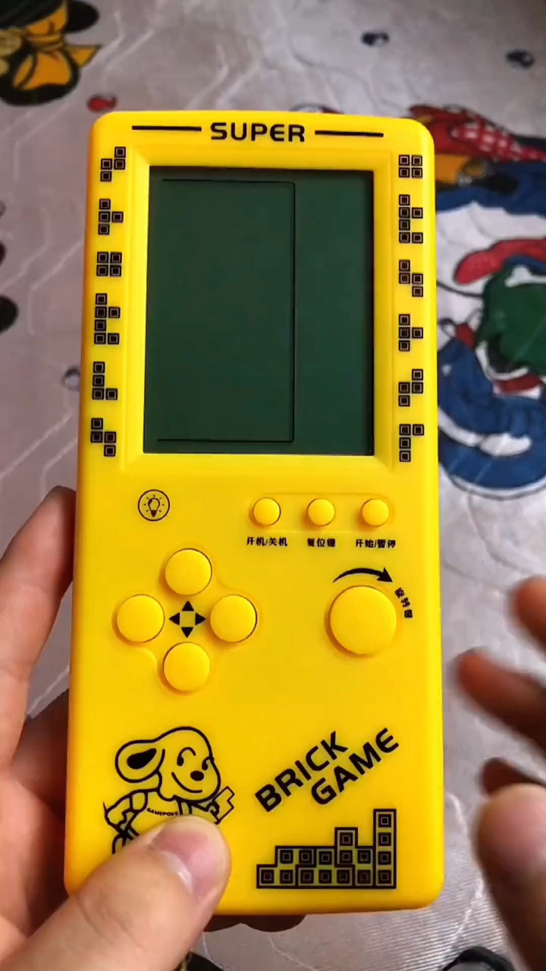 游戏推荐:小霸王俄罗斯方块掌机,8090后的童年游戏