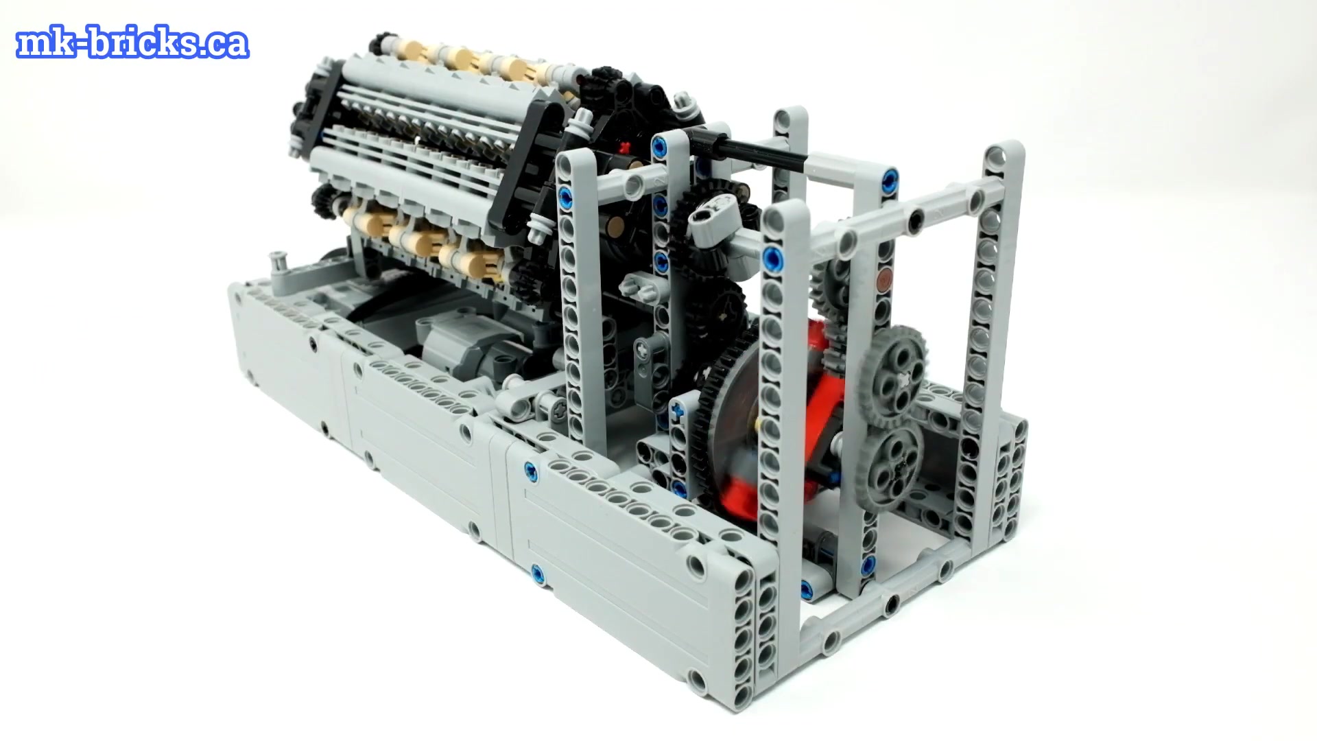  乐高机械>三角形二冲程发动机