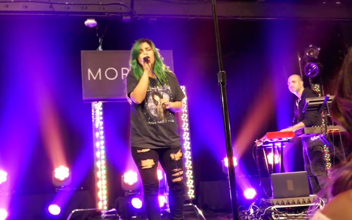 phoeberyanonelasttimearianagrandecoverlivetheechoplexlosang