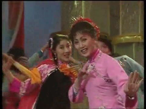 [图]联唱“拜大年” 之 黄梅戏《观灯调》 演唱： 马兰 (选自 1988年央视春晚）