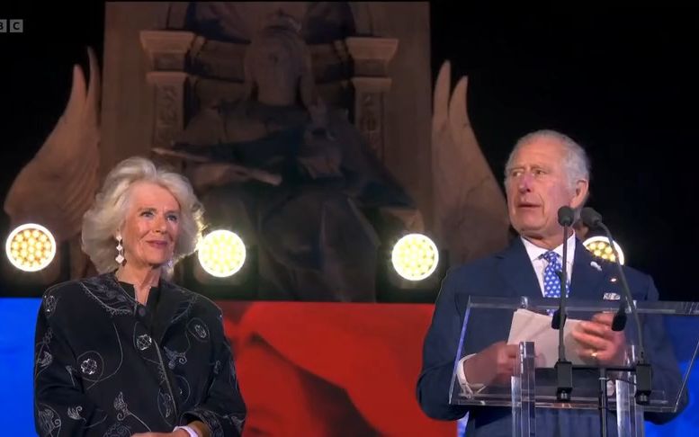 [图]Speech by HRH The Prince of Wales at the Platinum Party at the Palace Concert