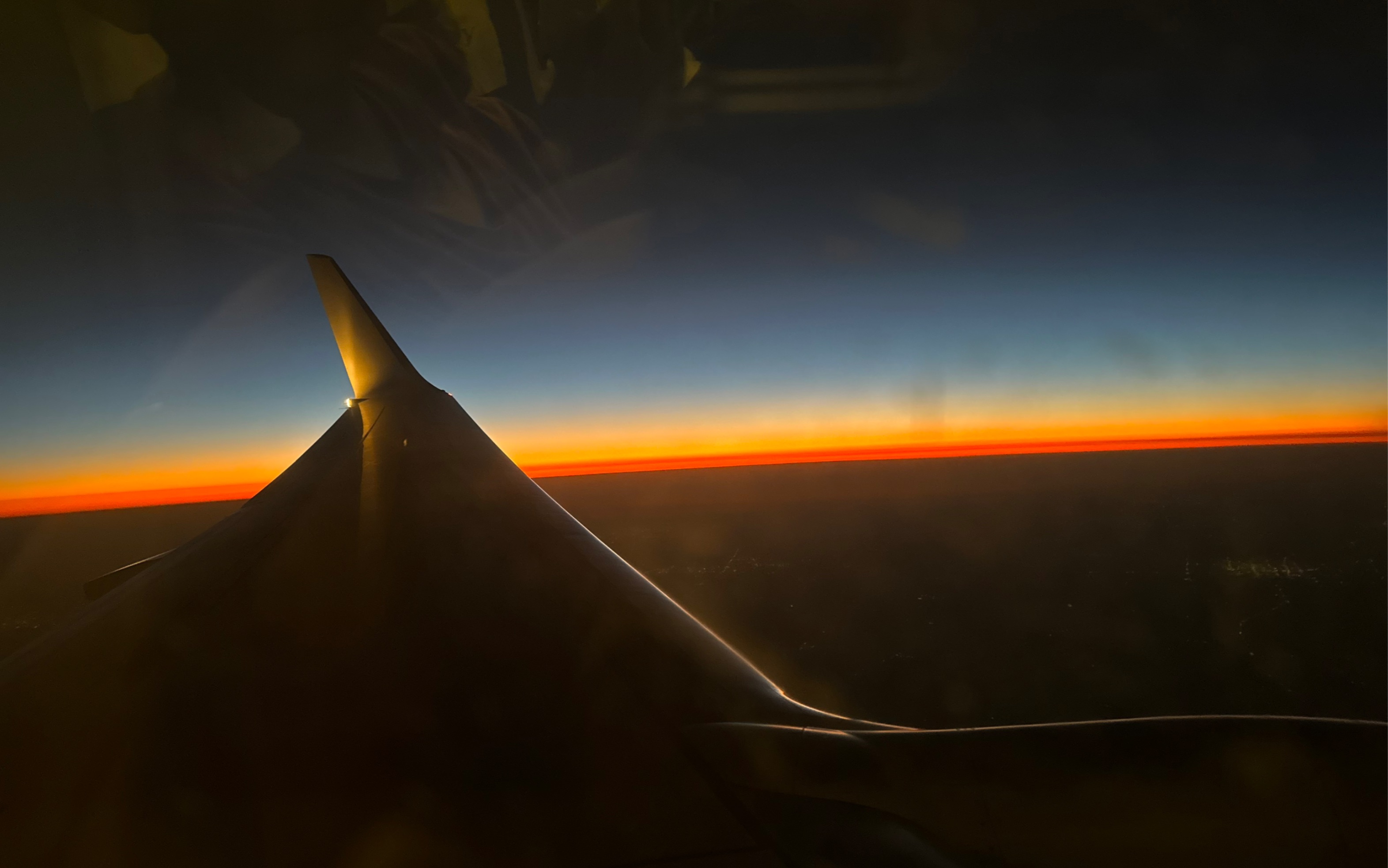 第一次见云层间的太阳,还有太阳彩带