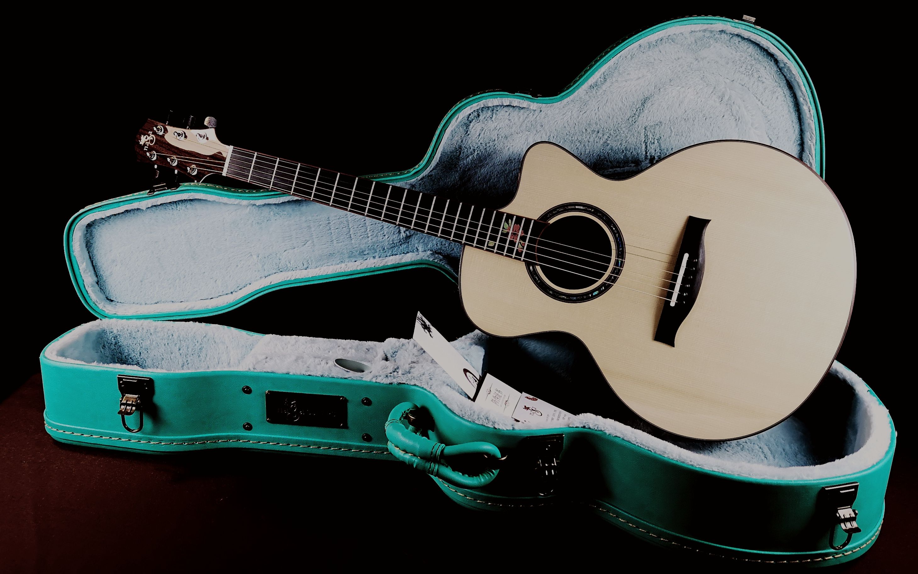 naga吉他岸部真明签名款"花"系列详细解读,这琴非常ok!一起来看看吧!