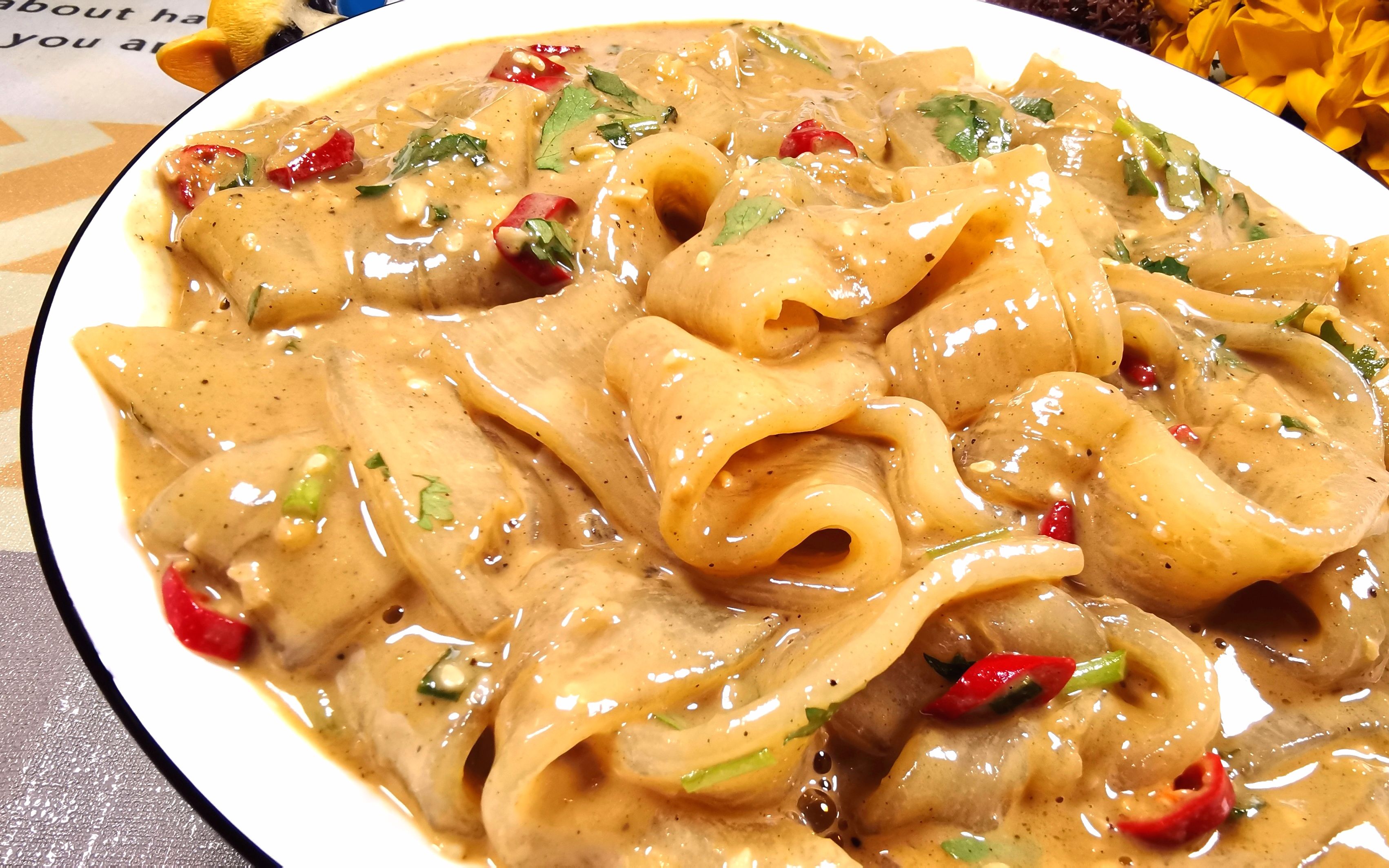 今天教你做个秘制麻酱宽粉,奖励给勤劳的自己吧