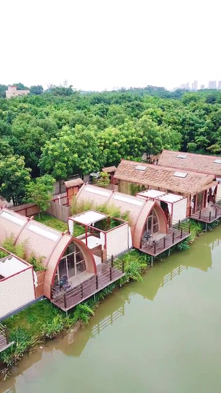 人均250 清远水上船屋!亲子游摘果蔬77泡汤_哔哩哔哩_bilibili