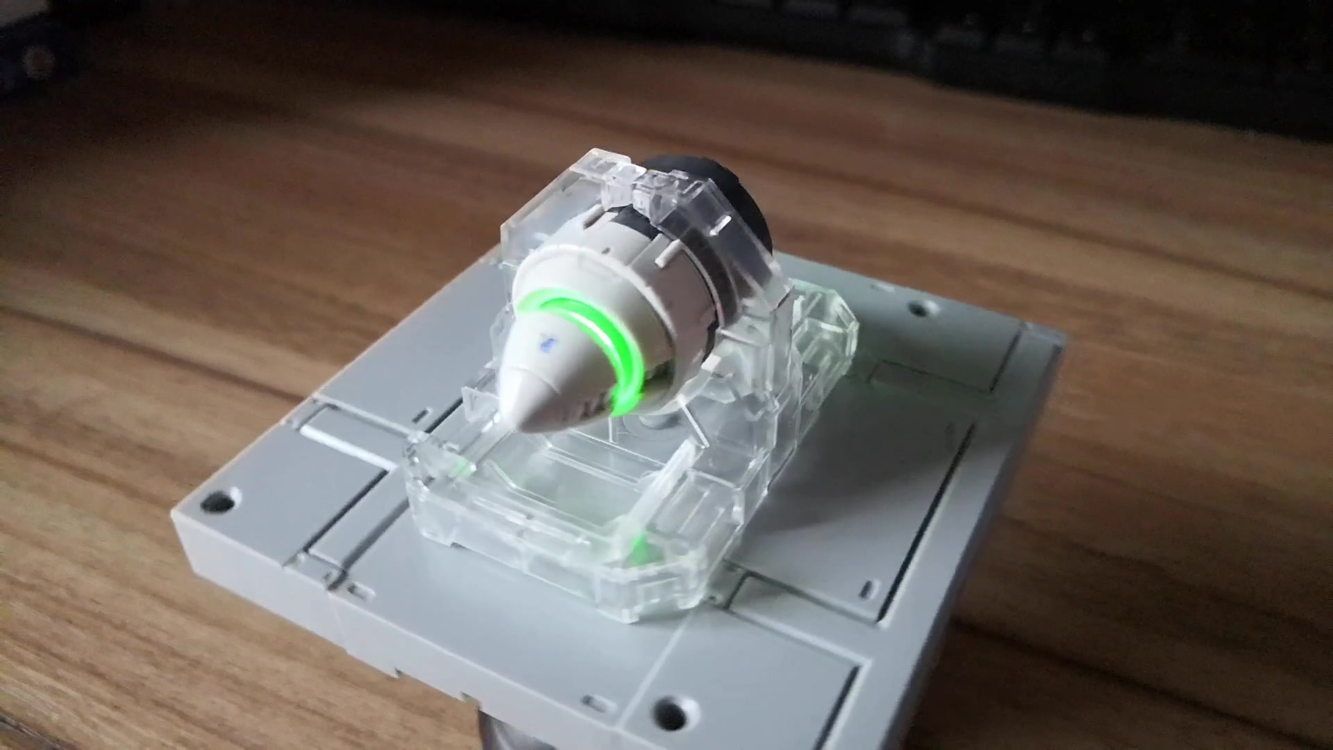 【高达】mg exia太阳炉联动机构&灯效展示_哔哩哔哩_bilibili