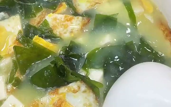 【美食製作】裙帶菜豆腐湯,這個季節一定要喝,鮮美又低卡!