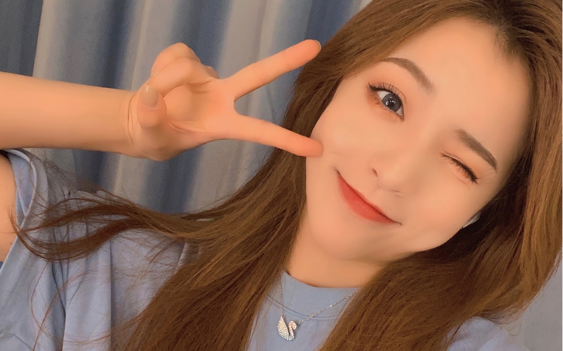 抖音美女刘思瑶nice港片套路当卧底四年后