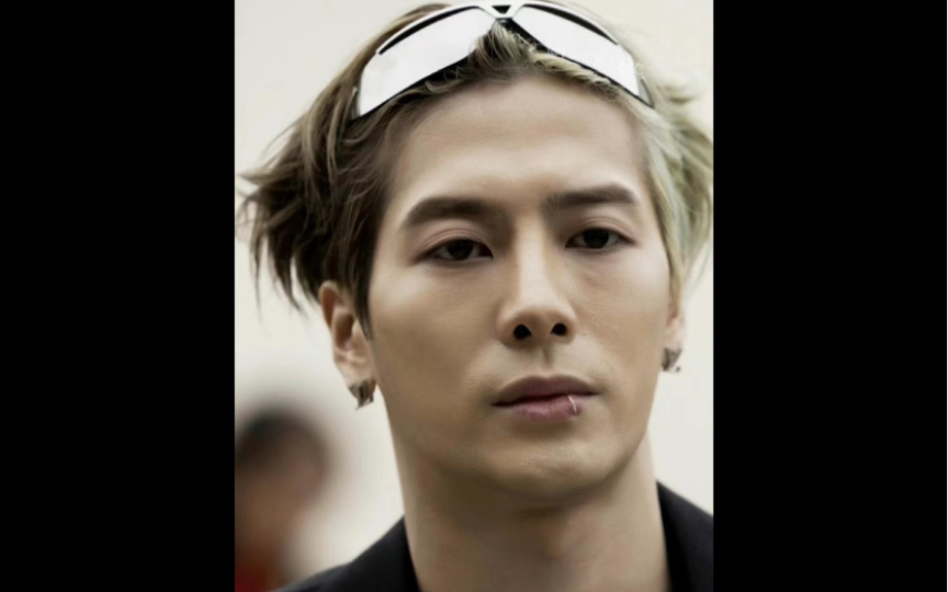 王嘉尔#louisvuitton#路易斯威登#lv墨镜 最新款z 1901u,时尚前卫凹