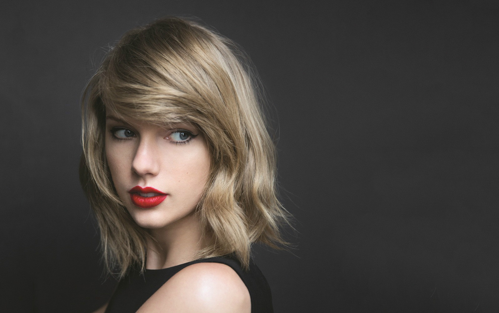 taylorswiftwelcometonewyorklookwhatyoumademedo