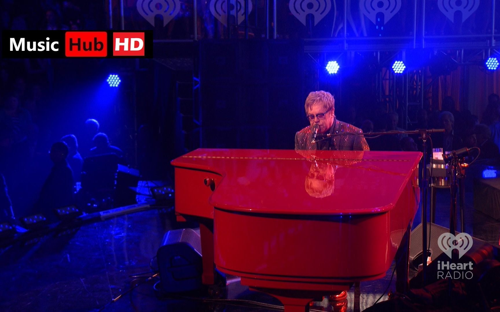 Elton John  艾尔顿ⷧ𚦧🰠音乐节 现场表演 iHeartRadio Music Festival 2013  1080p 大姑妈 演唱会哔哩哔哩bilibili