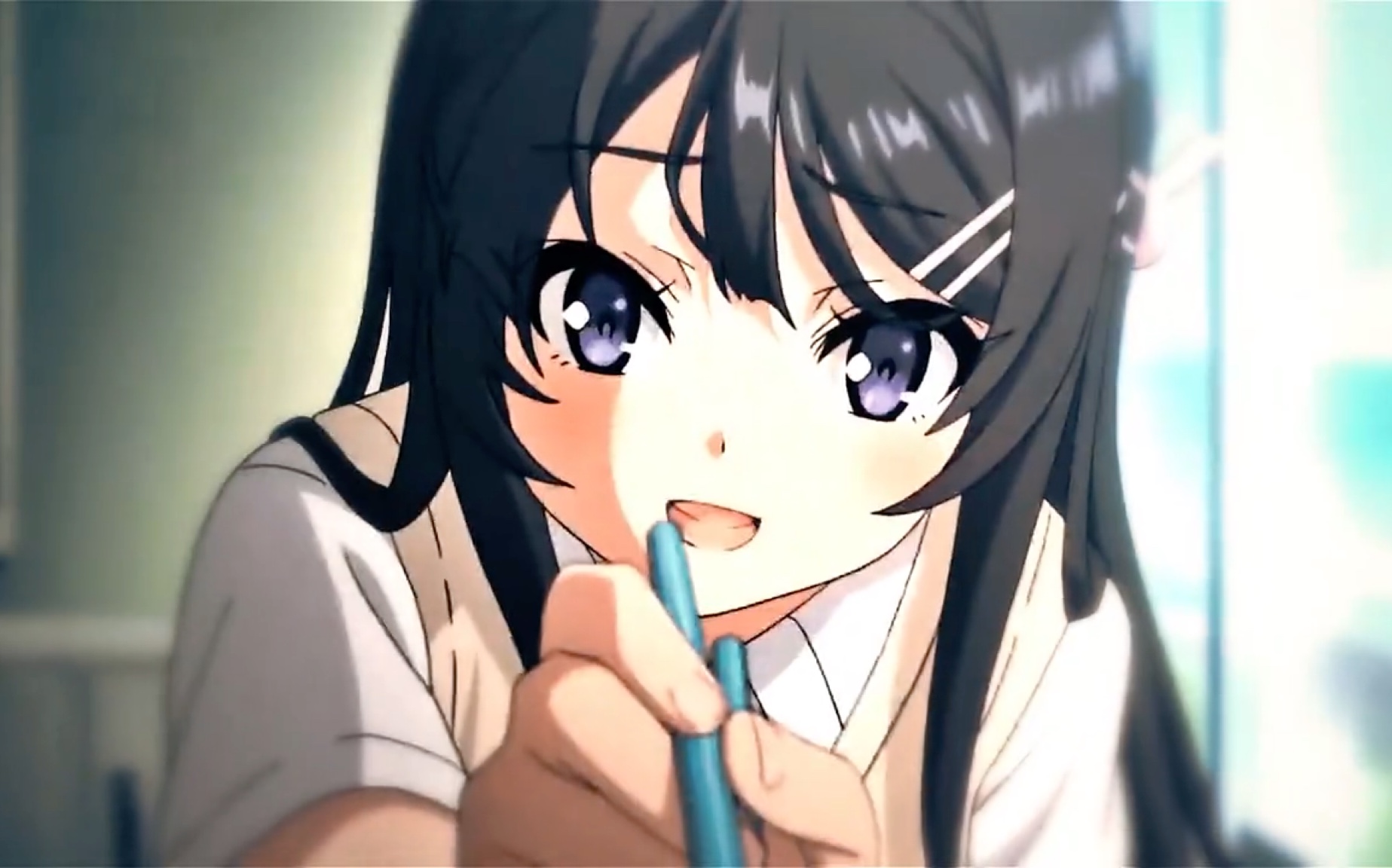 来看看麻衣学姐的颜值