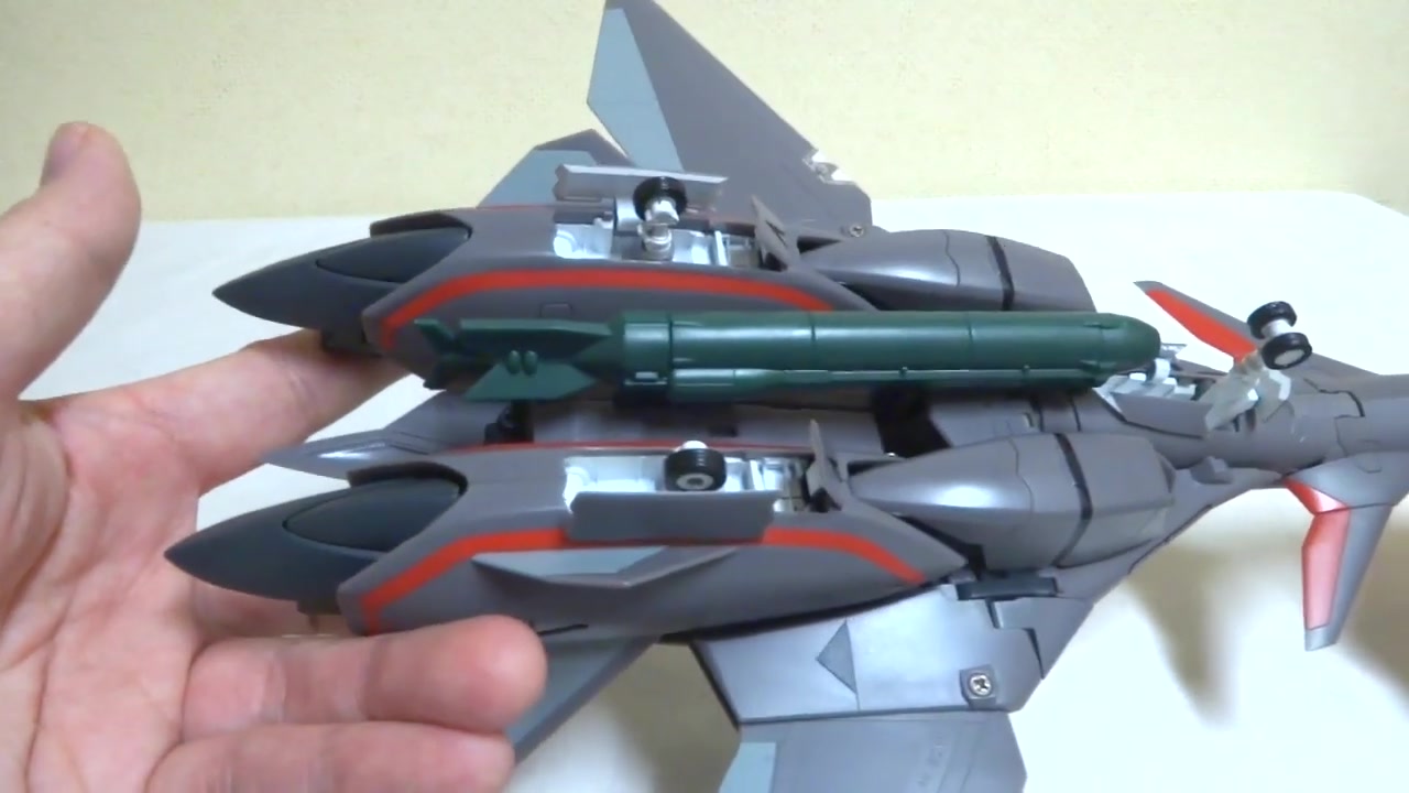 [图]【マクロスプラス】1_60 完全変形 サンダーボルト VF-11B with スーパーパック _ Yamato Macross Plus 1_60 VF-11