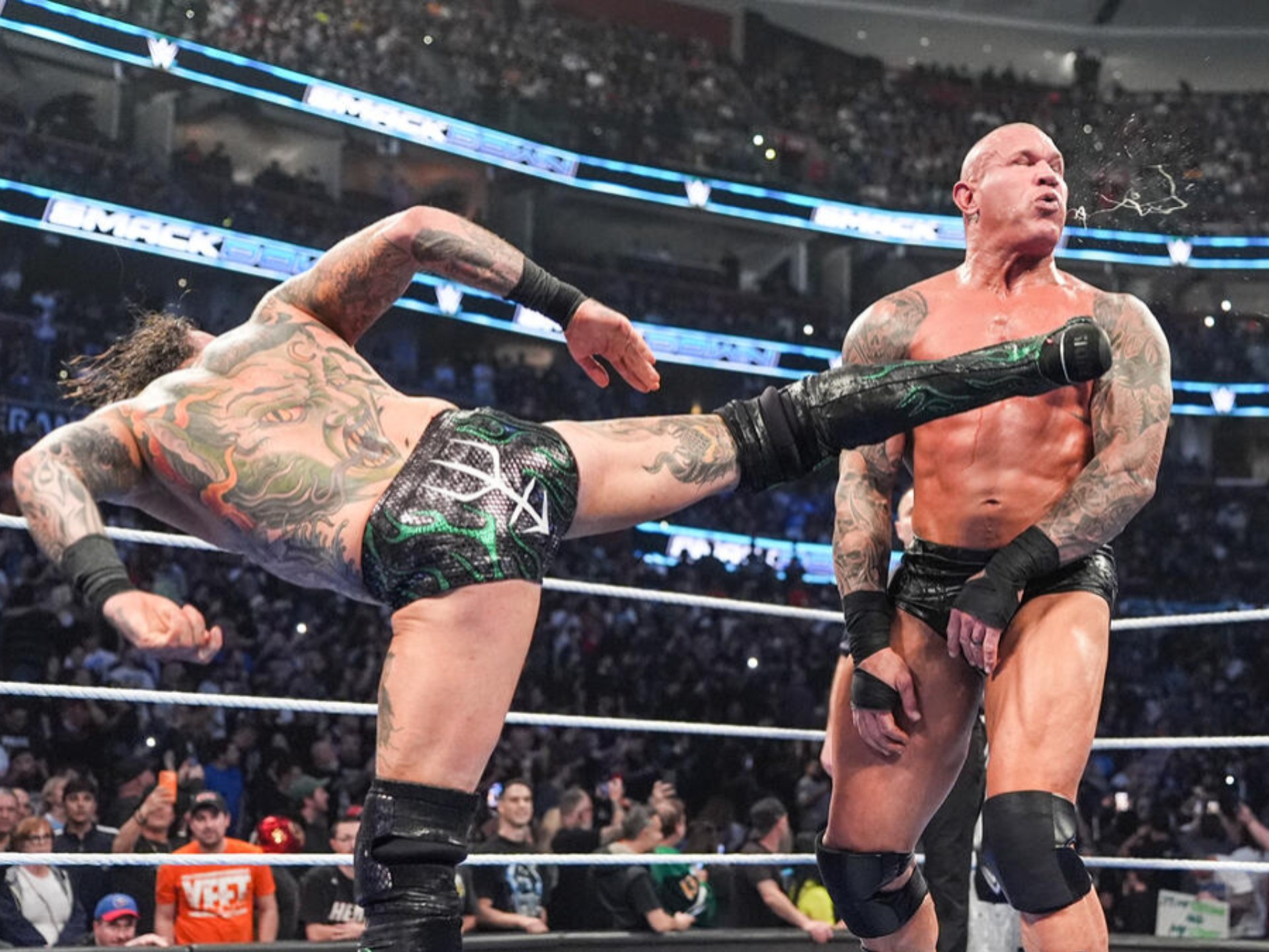 【WWE SD 2/21】兰迪首战黑色弥撒!科迪激怒萨米!德鲁四处树敌!-W拉布拉多-W拉布拉多-哔哩哔哩视频