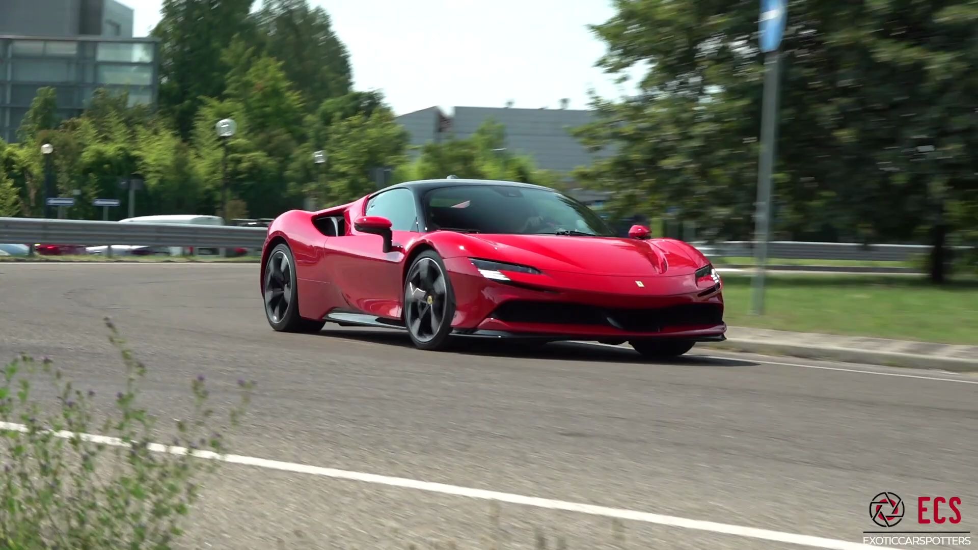 new1000hpferrarisf90stradalev8soundelectricmode