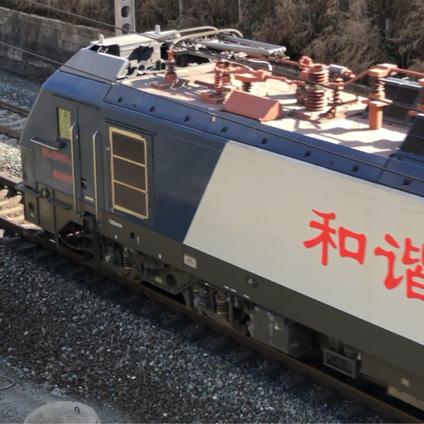 長鳴 HXD3B-0028 京局豊段