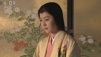 日本战国二代将军德川秀忠晚上又偷偷跑出去想要和自己喜欢的女子阿静玩耍 得知阿静因为怀孕被藏了起来 大怒说自己是号令天下的大将军 但一想到妻子阿江马上没有脾气了 哔哩哔哩 Bilibili