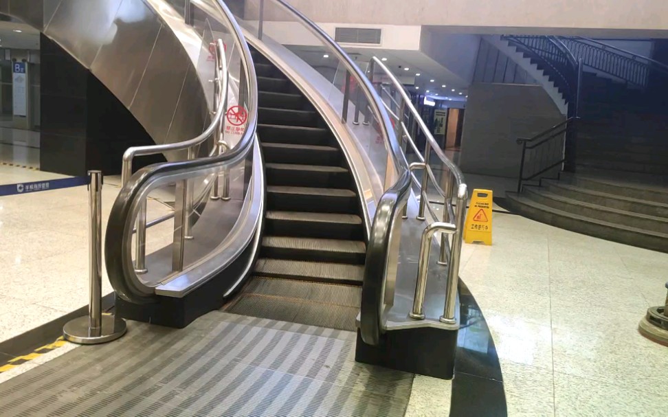 【三菱螺旋扶梯】广州羊城商贸中心扶梯