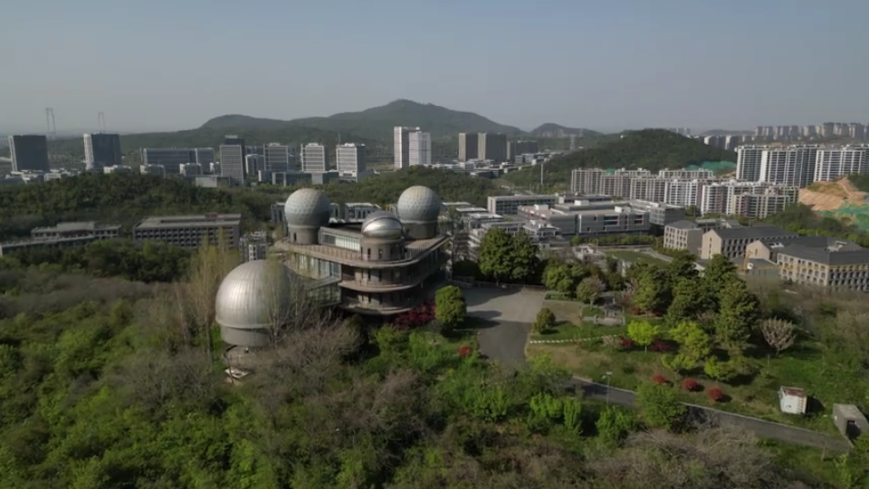 航拍南京大学仙林校区-左涤江天文台