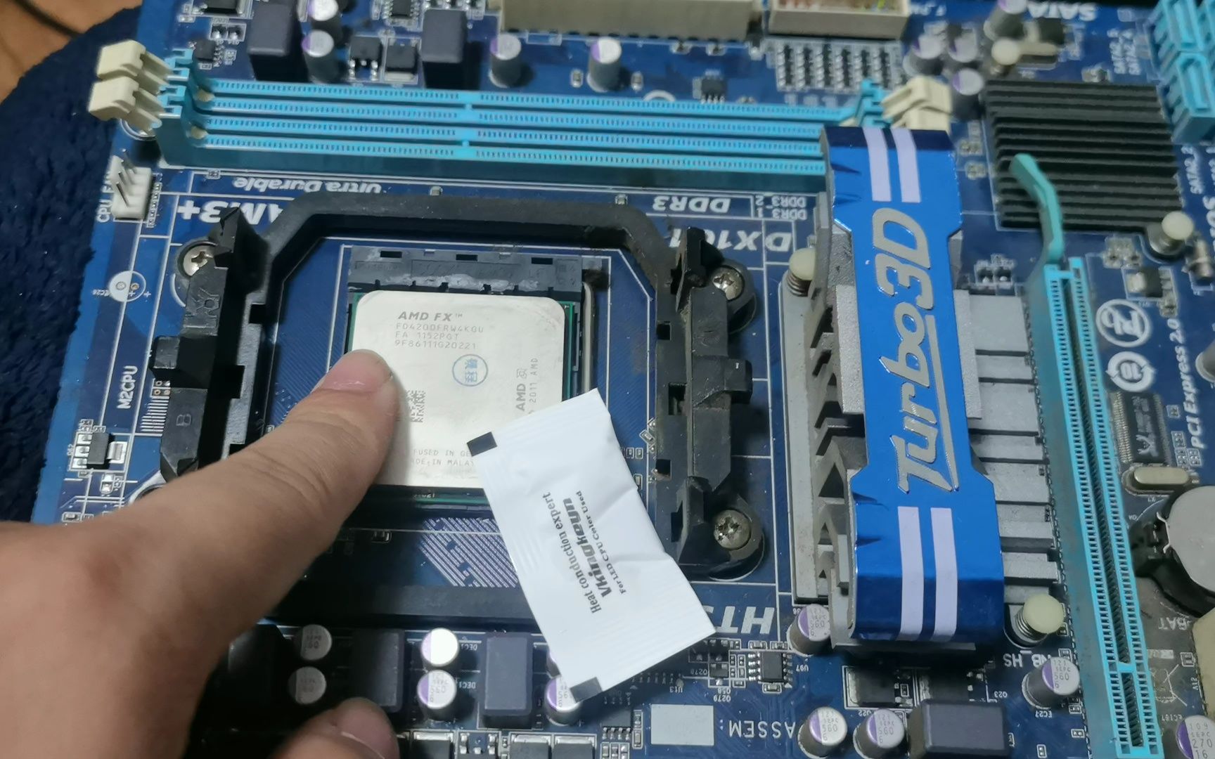 4m4t的推土机?25包邮的amd fx4200开箱测评