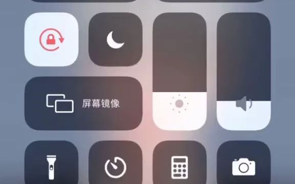 边伯贤 他练习三个月出道,明知大学硕士学位,合气道黑带,全网唯一