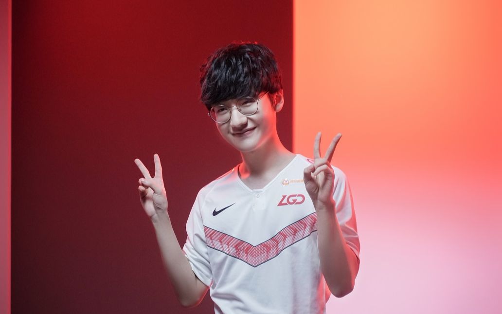 【peanut选手】五周年快乐 我本桀骜少年臣 不信鬼神不信人