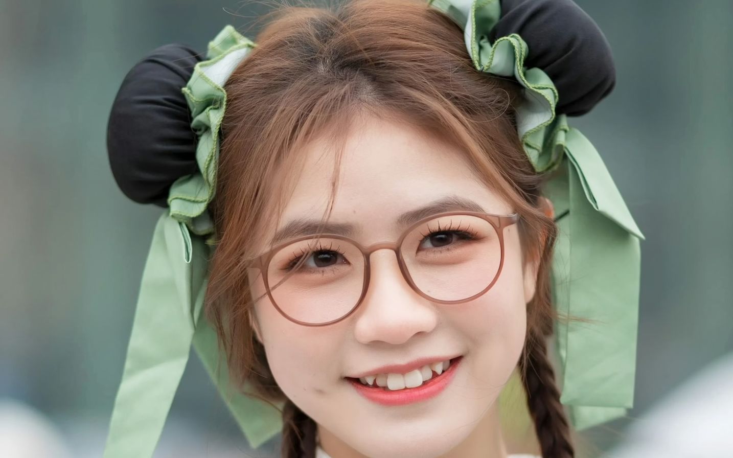 atm和落九川带你逛漫展【尼康nikon拍摄】【4k 10bit 60p av1】