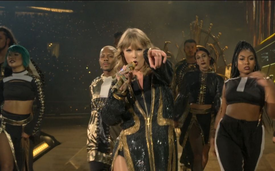 [图]【真收藏级蓝光双语字幕】Taylor Swift reputation演唱会 收藏级画质