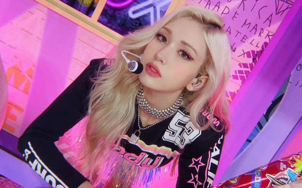 somi 全昭弥 xoxo   dumb dumb 211031 sbs超级演唱会舞台