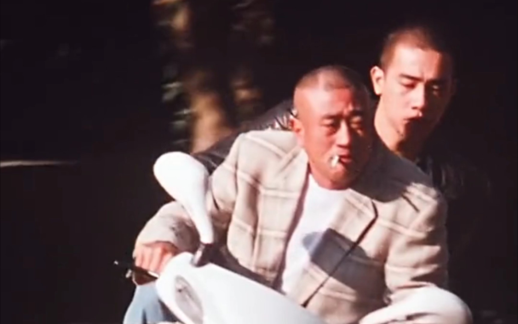 今晚,表哥带你压弯 带你飞(2)