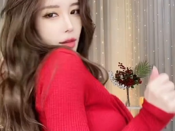 尹素婉性感热舞_18