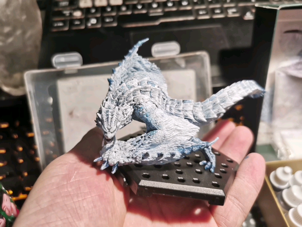 最后的白骑士一霜刃冰牙龙盒蛋手涂加毛