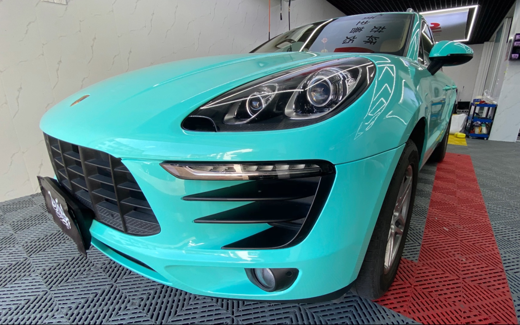 保时捷macan改色案例水晶薄荷绿 蒂夫尼tiffany蓝