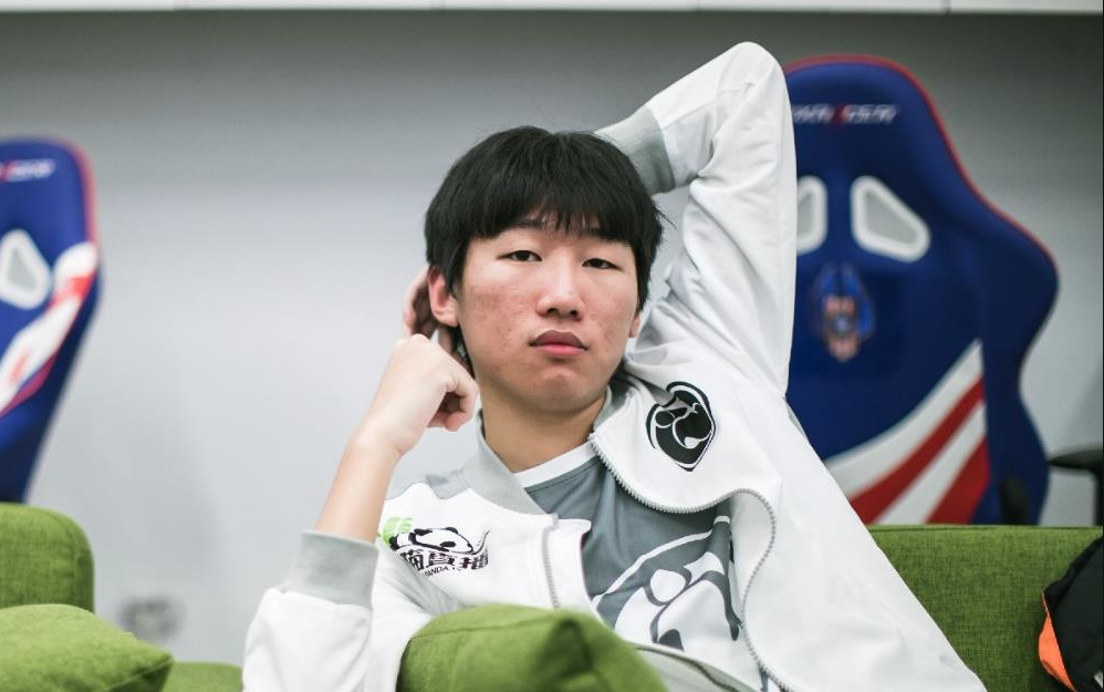 06-15-2018 [ig] ning 宁王的峡谷之巅快乐单排_哔哩哔哩 (゜-゜)つロ