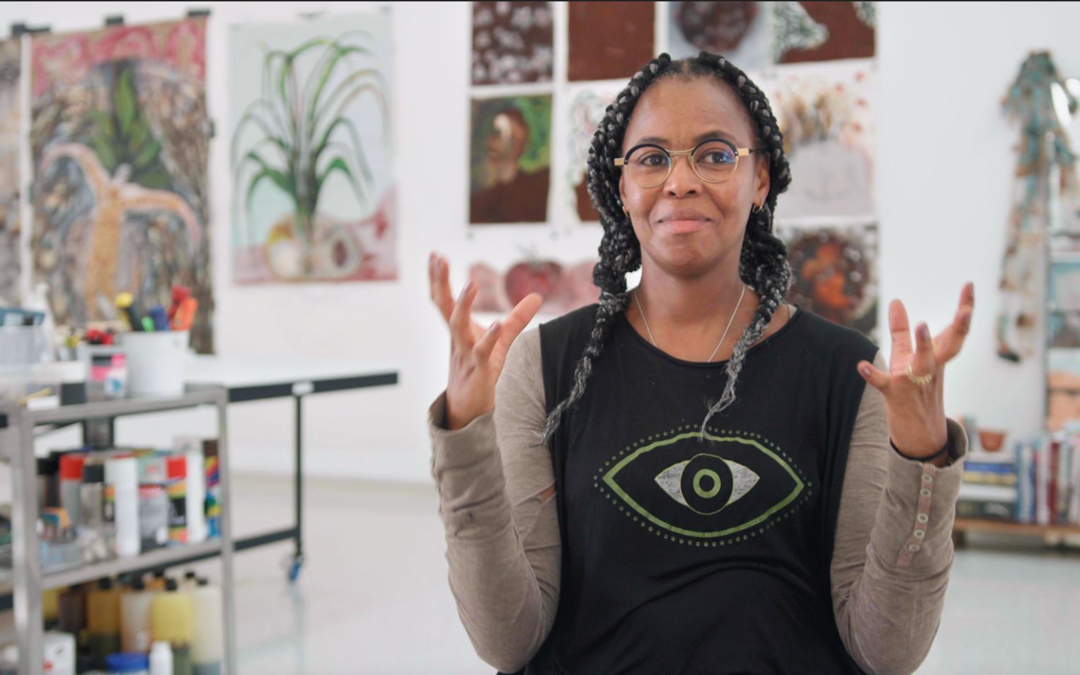 [图]Wangechi Mutu_ Between the Earth and the Sky _ Art21 Extended Play