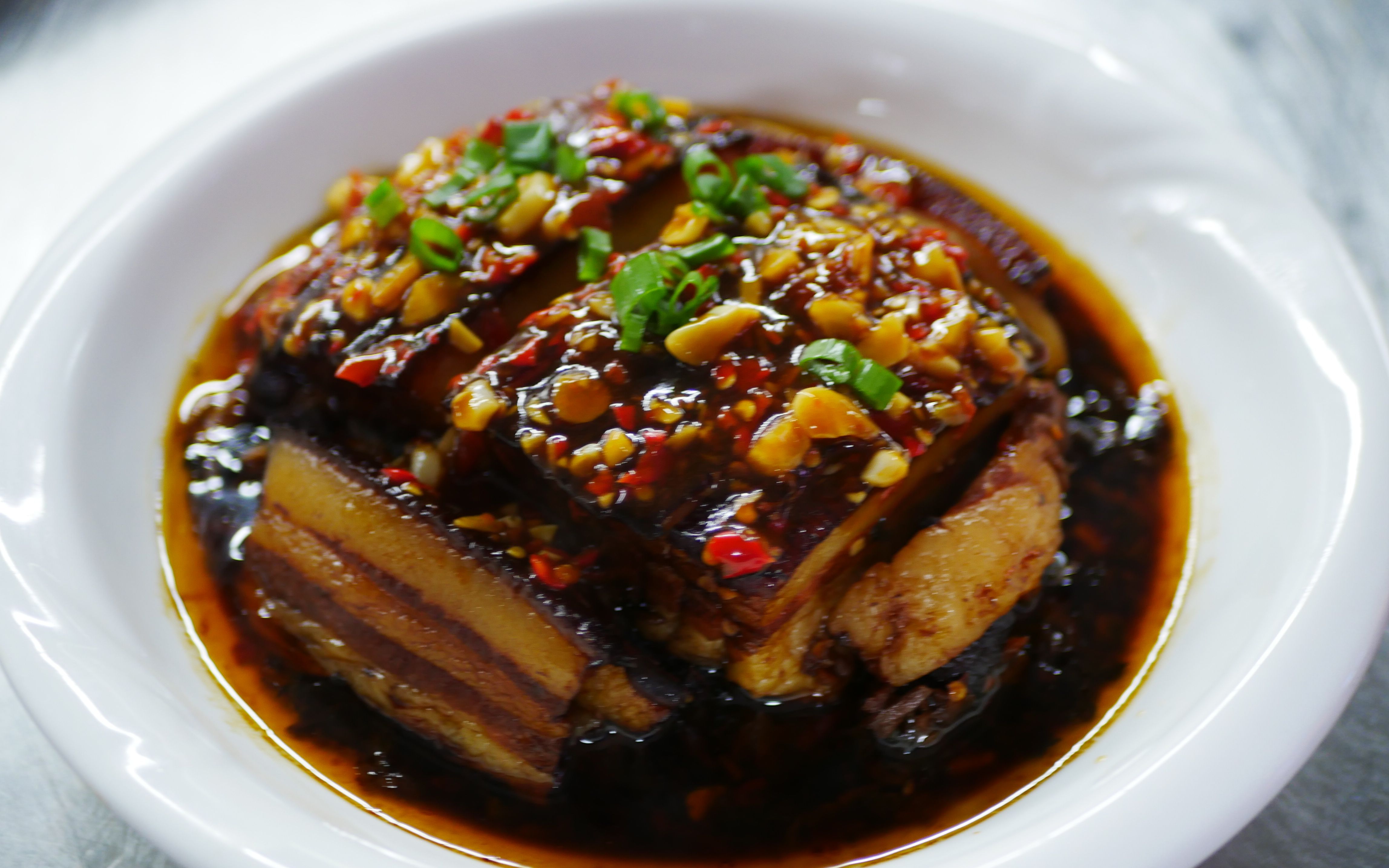 湖南美食,来看看湘潭市梅菜扣肉的做法吧!【湘菜】
