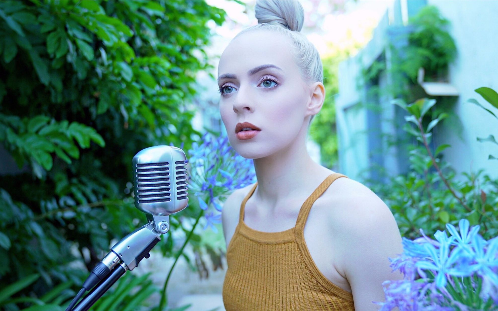 【madilyn bailey翻唱】麦粒miley cyrus - 新单malibu_哔哩哔哩 (゜