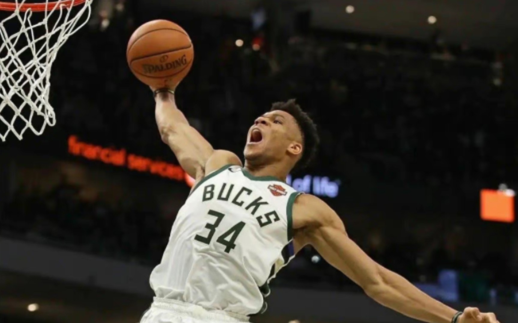 【字母哥】希腊怪兽扬尼斯阿德托昆博,在球场上告诉你什么是顶级身体