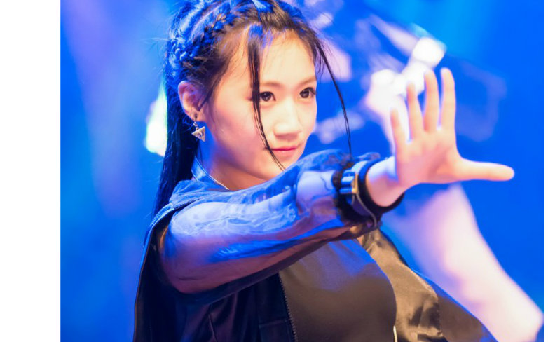 【中国少女组合idol school】俞璐秒拍合集