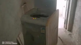 今天我们上门修一个洗衣机，故障是不洗衣服，发生了感人的一幕