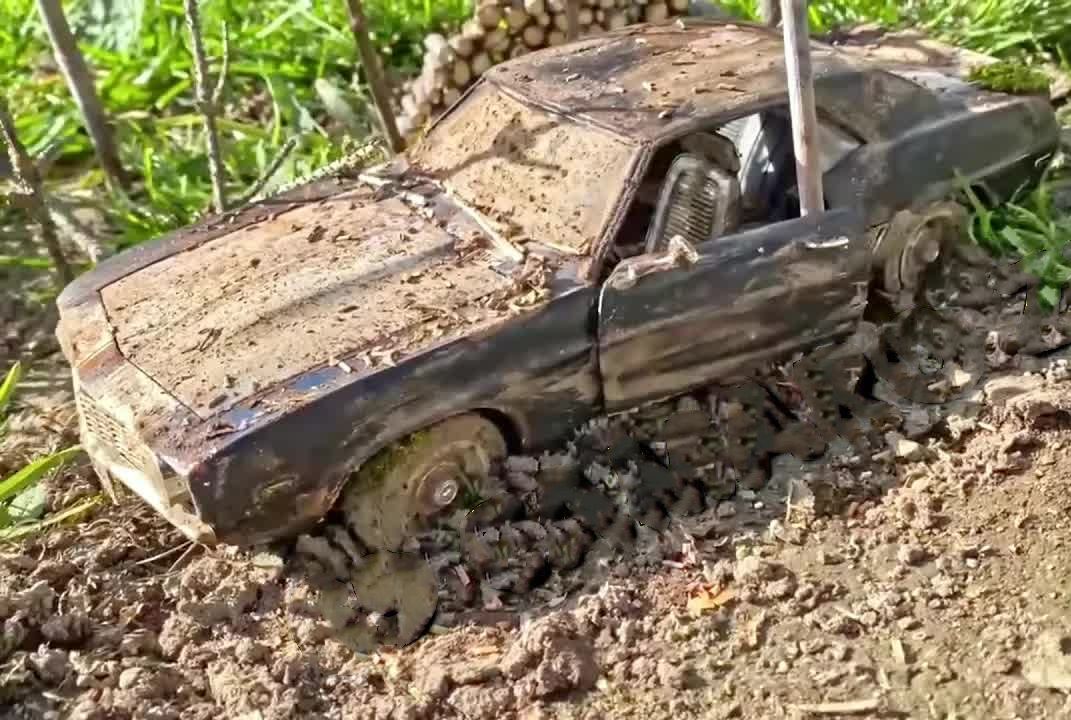 废弃的1969雪佛兰科迈罗z28,依然可以恢复如初