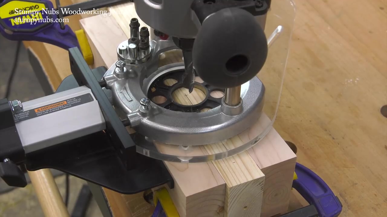 看看这款便宜的电木铣榫眼夹具Check out this cheap router mortising jig with LOTS of versatility哔哩哔哩bilibili