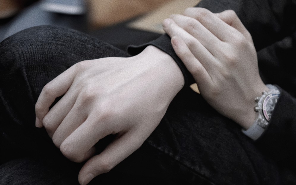 刘宇宁 ‖ 手部特写合集 ‖ 骨节分明 修长白皙_哔哩哔哩_bilibili