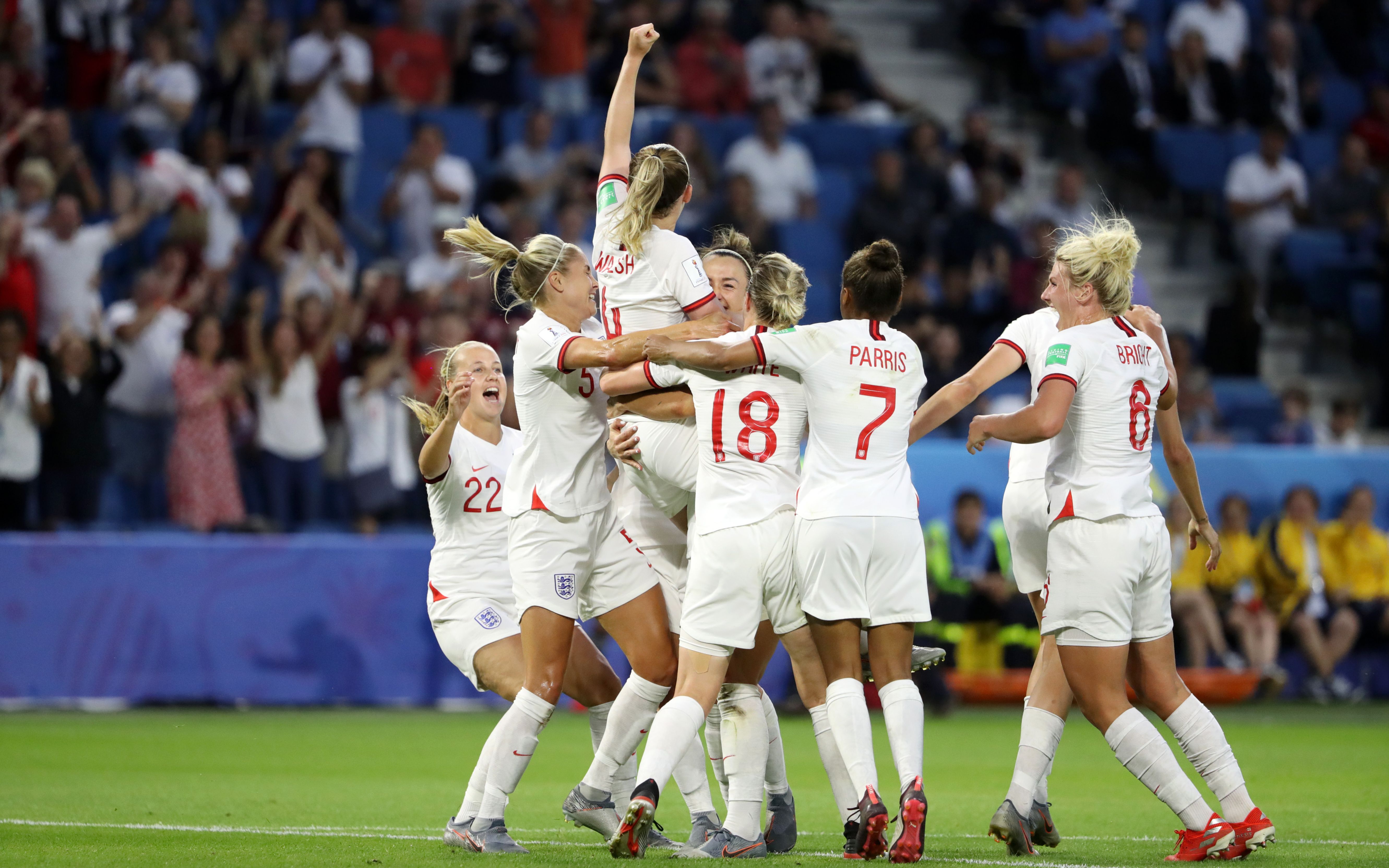 英格兰女足英字生肉englandsworldcuplionesses