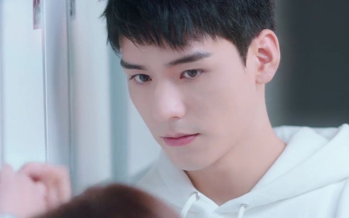 【龚俊|赵泛舟】赵泛舟就是超甜的大狗勾 最帅的校草