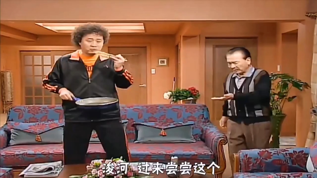 搞笑一家人16:顺才买笔记本电脑看大a,把儿子当小白鼠