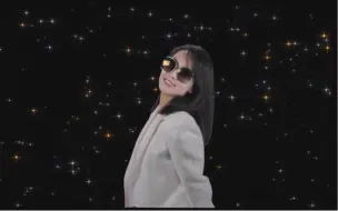 Télécharger la video: 【宋茜】【Jimmy Choo】2021 墨镜春季系列宣传片!绝美代言人！