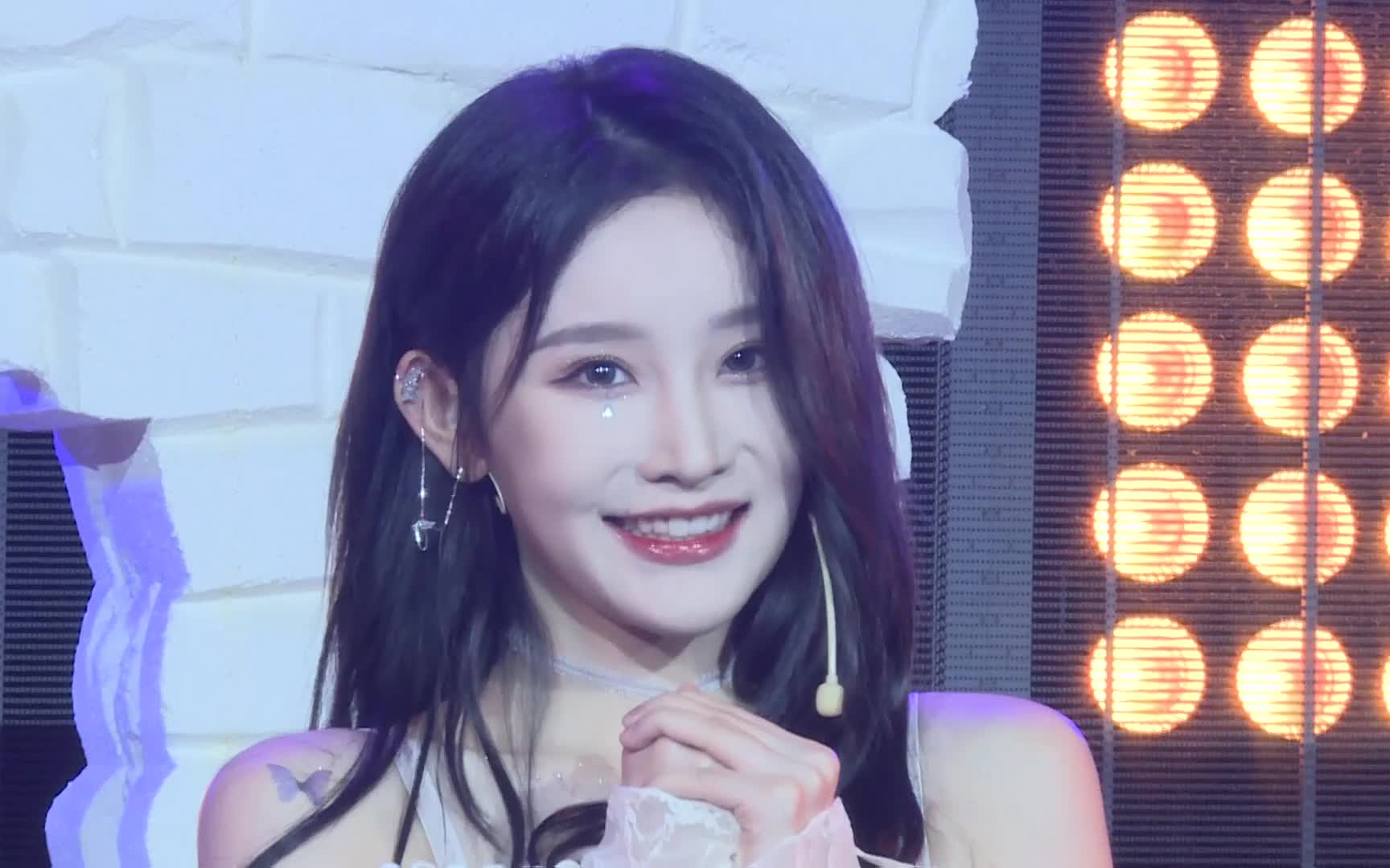 snh48周诗雨守护者年度青春盛典成员个人作品展演20220723teamnii羽化