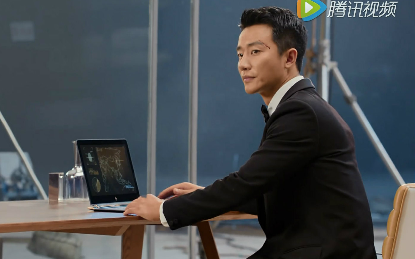 黄轩惠普幽灵笔记本广告