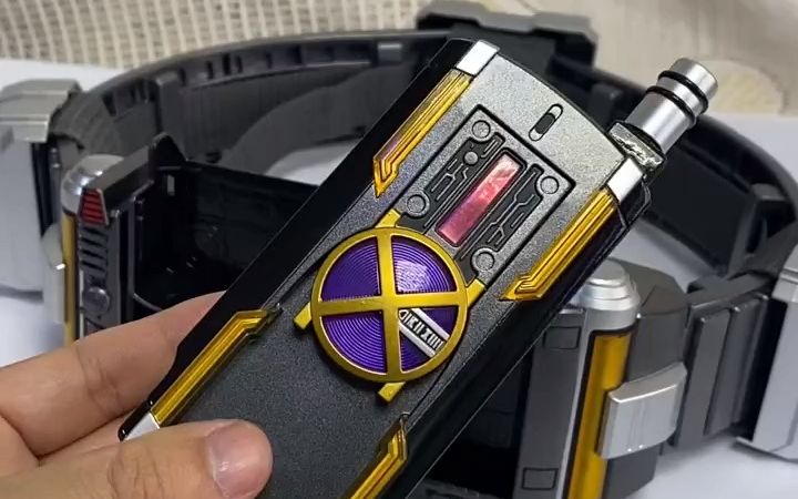 假面骑士凯撒csm变身手机台词bgm声光掩饰!